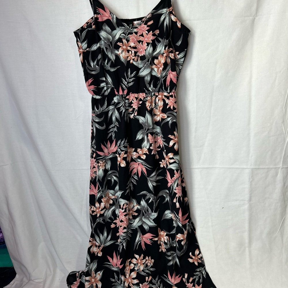 Divided floral Maxi Sundress